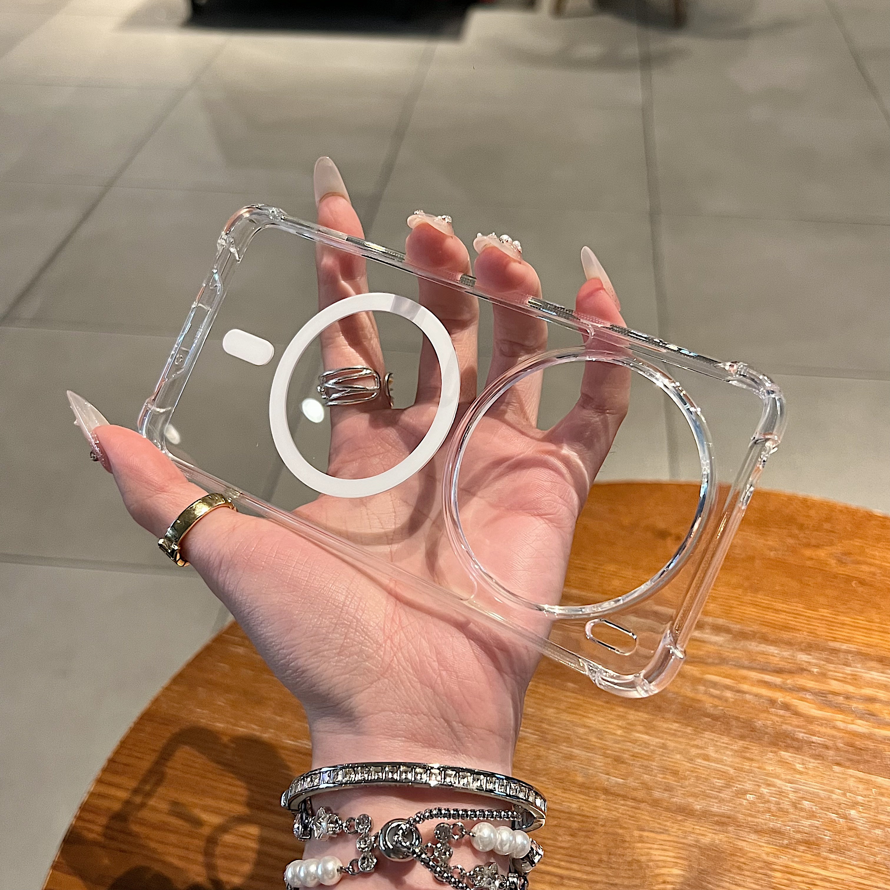 Magnetic Transparent Hard Phon – Phone Accessories Vivo recenzja i cena