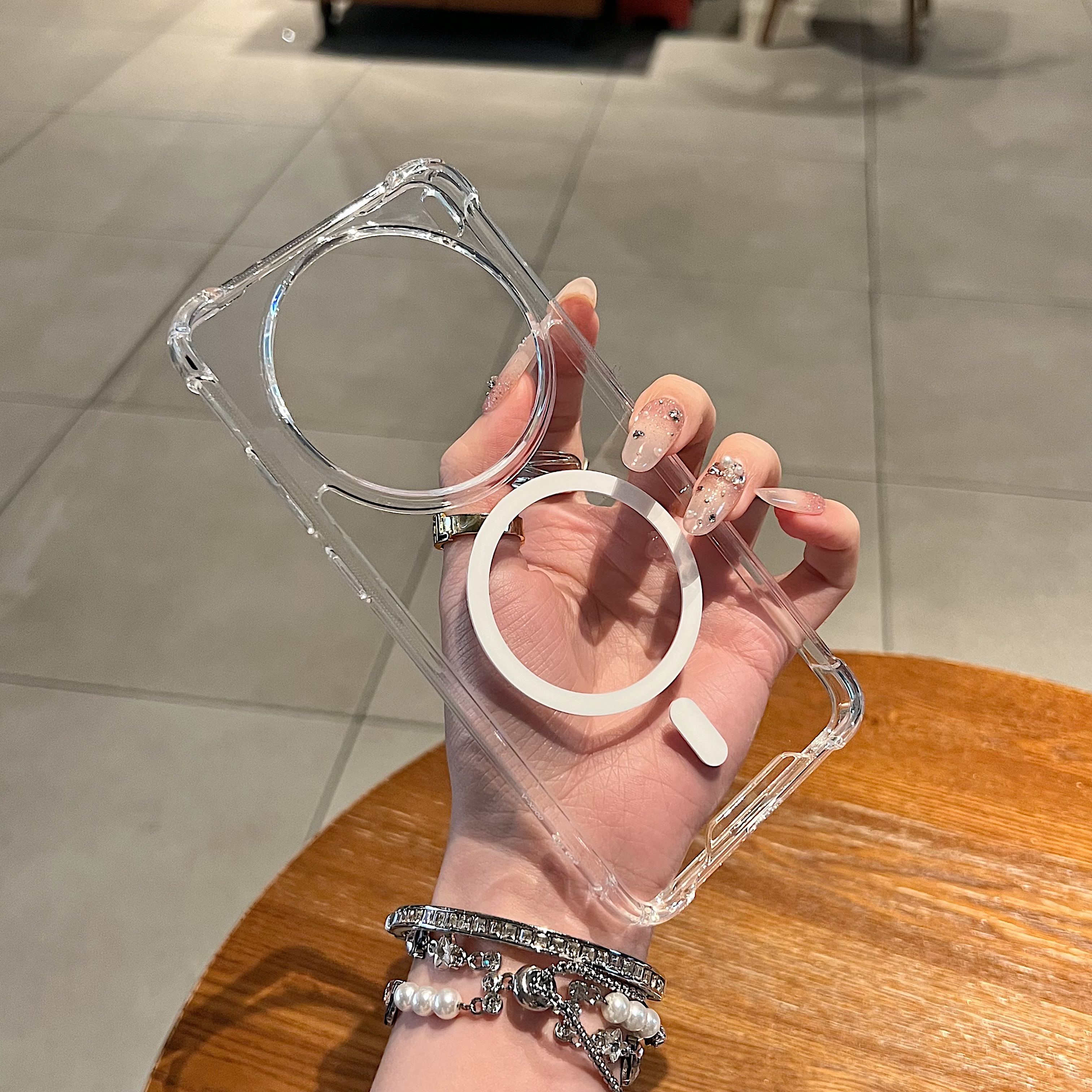 Magnetic Transparent Hard Phon – Phone Accessories Vivo recenzja i cena